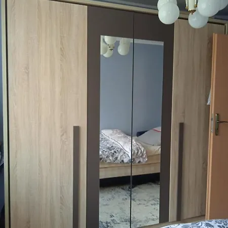 Kawalerka Nad Zatoka شقة